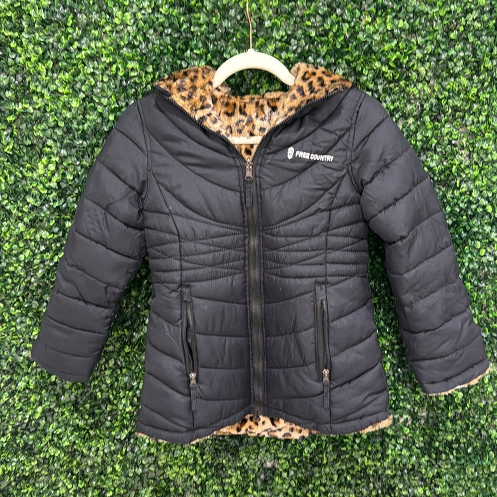 Free Country Jacket for Junior Size M reversible Black and animal Print